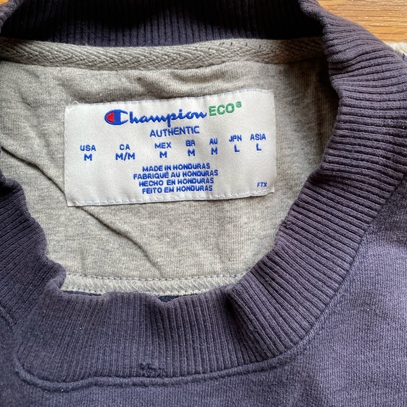 Champion Men’s Crew Neck Sweatshirt - Picture 4 of 5